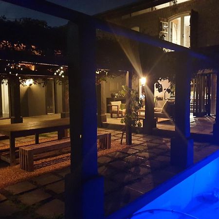 Clement One, A Villa For Family & Friends ケープタウン エクステリア 写真