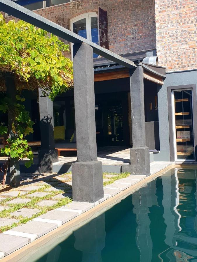Clement One, A Villa For Family & Friends ケープタウン エクステリア 写真